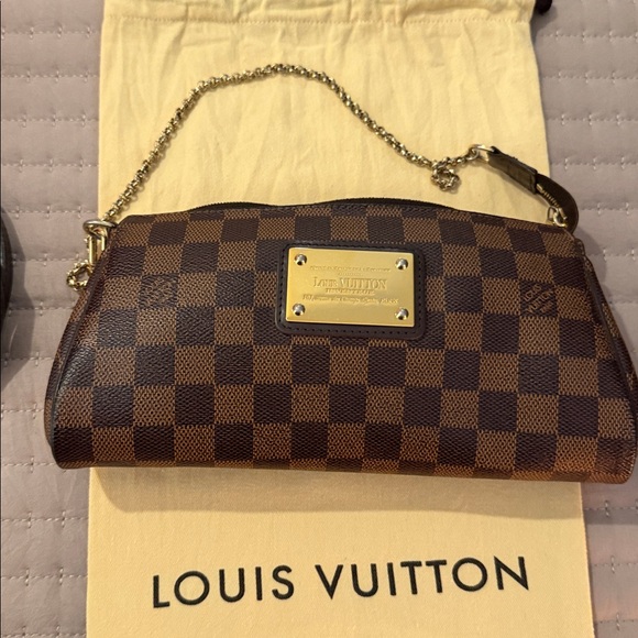 Authentic Louis Vuitton Damier Ebene Eva sling/shoulder bag - Picture 9 of 13